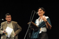 Iara Martines riceve il Premio del Pubblico conferito al film "Colegas"di Marcelo Galvão (Brasile)